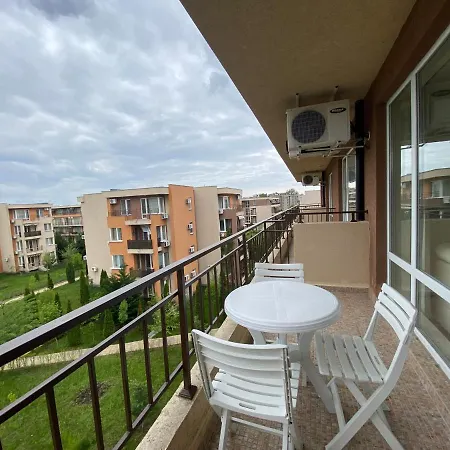 Apartment Fort Club Orchid 240a Studio